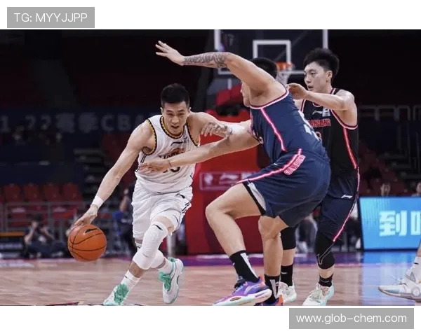 赛后分析：上海篮球队与武汉篮球队的实力对决与战术较量