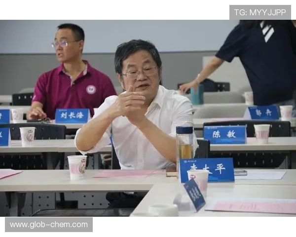 陈敏专访：从乒乓球新星到世界冠军的辉煌历程回顾与展望