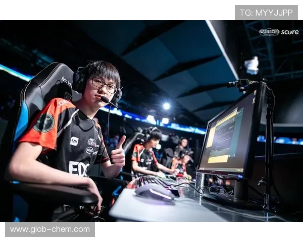 EDG战队转型之路揭秘:从巅峰到重生的奋斗与坚持 EDG战队转型之路揭秘:从巅峰到重生的奋斗与坚持