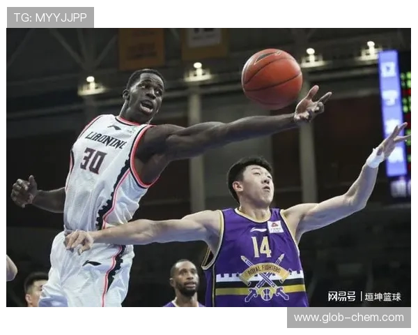 南京篮球队与广州篮球队的耐力较量赛后分析与反思 南京篮球队与广州篮球队的耐力较量赛后分析与反思